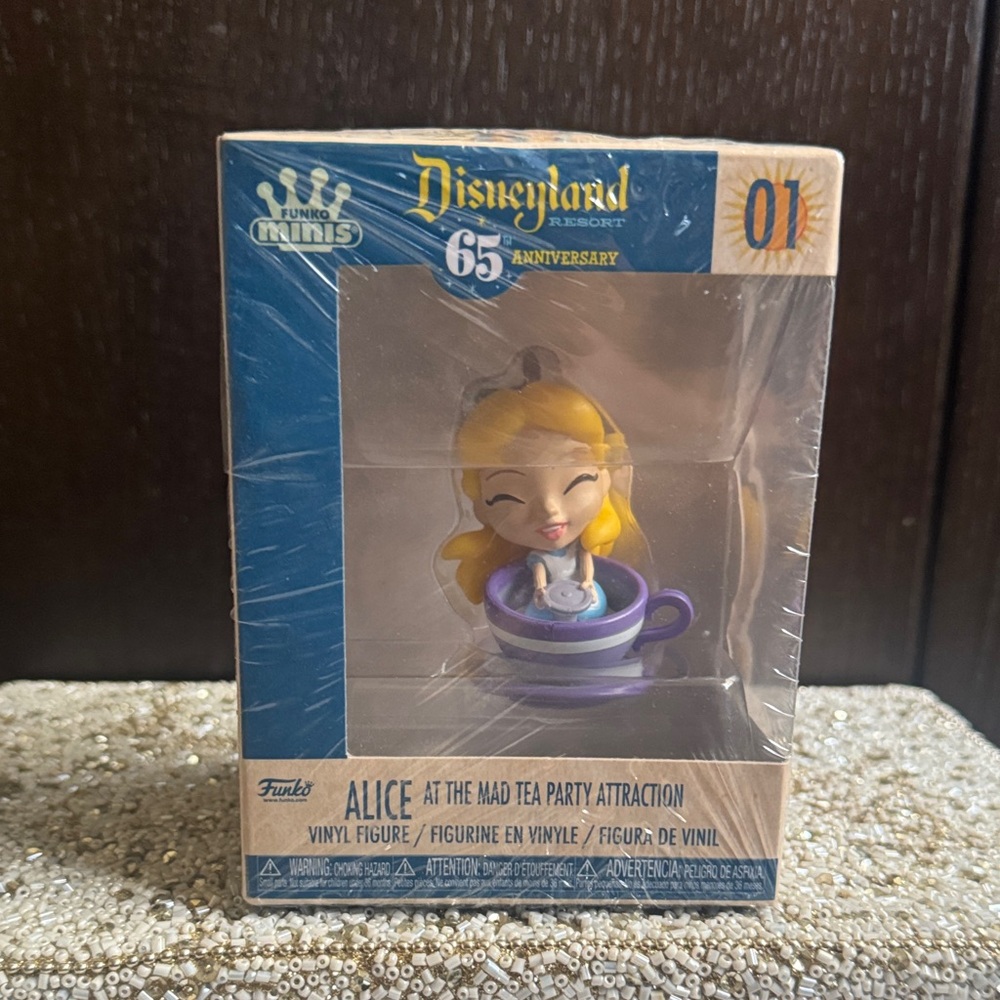 Funko Alice in Purple Teacup Vinyl Figure